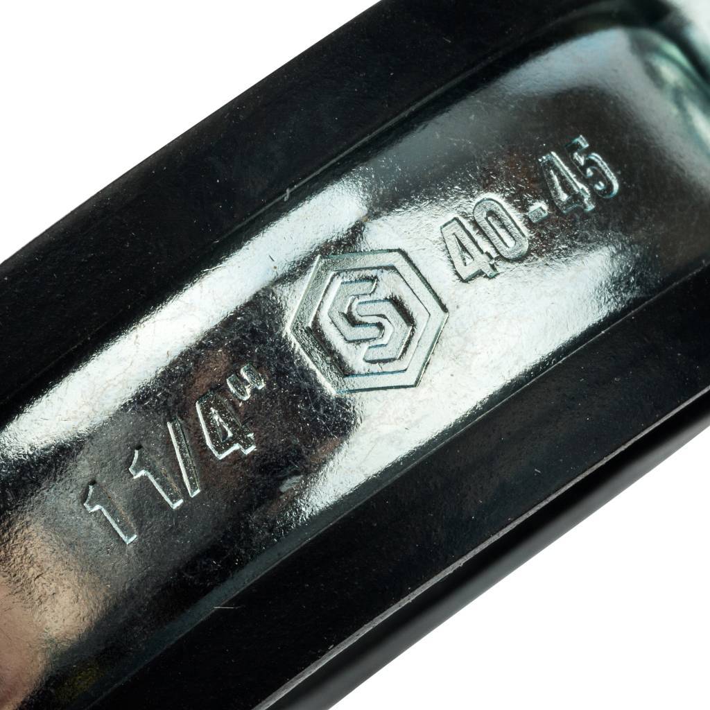 Комплект STOUT хомут+шпилька шуруп +дюбель пластиковый 1 1/4 (40-45), SAC-0020-100114