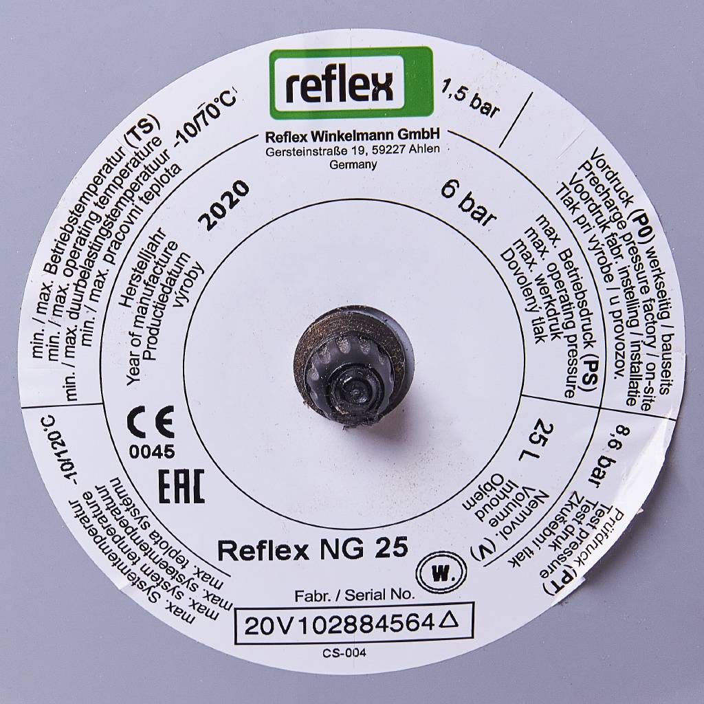 Расширительный бак Reflex NG 25 для отопления вертикальный (цвет серый), 8260100