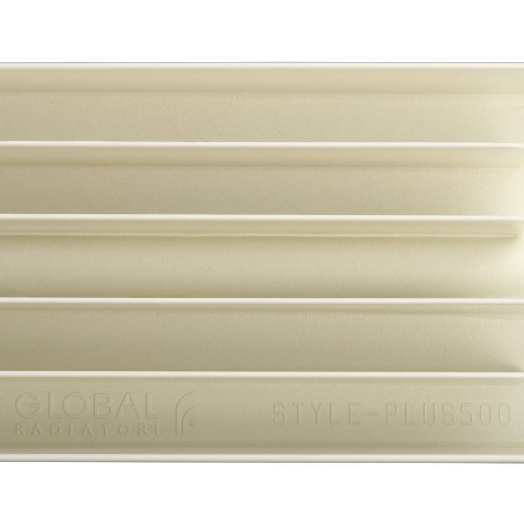 Радиатор биметаллический Global STYLE PLUS 500 6 секций боковое подключение (белый RAL 9010), STP05001006