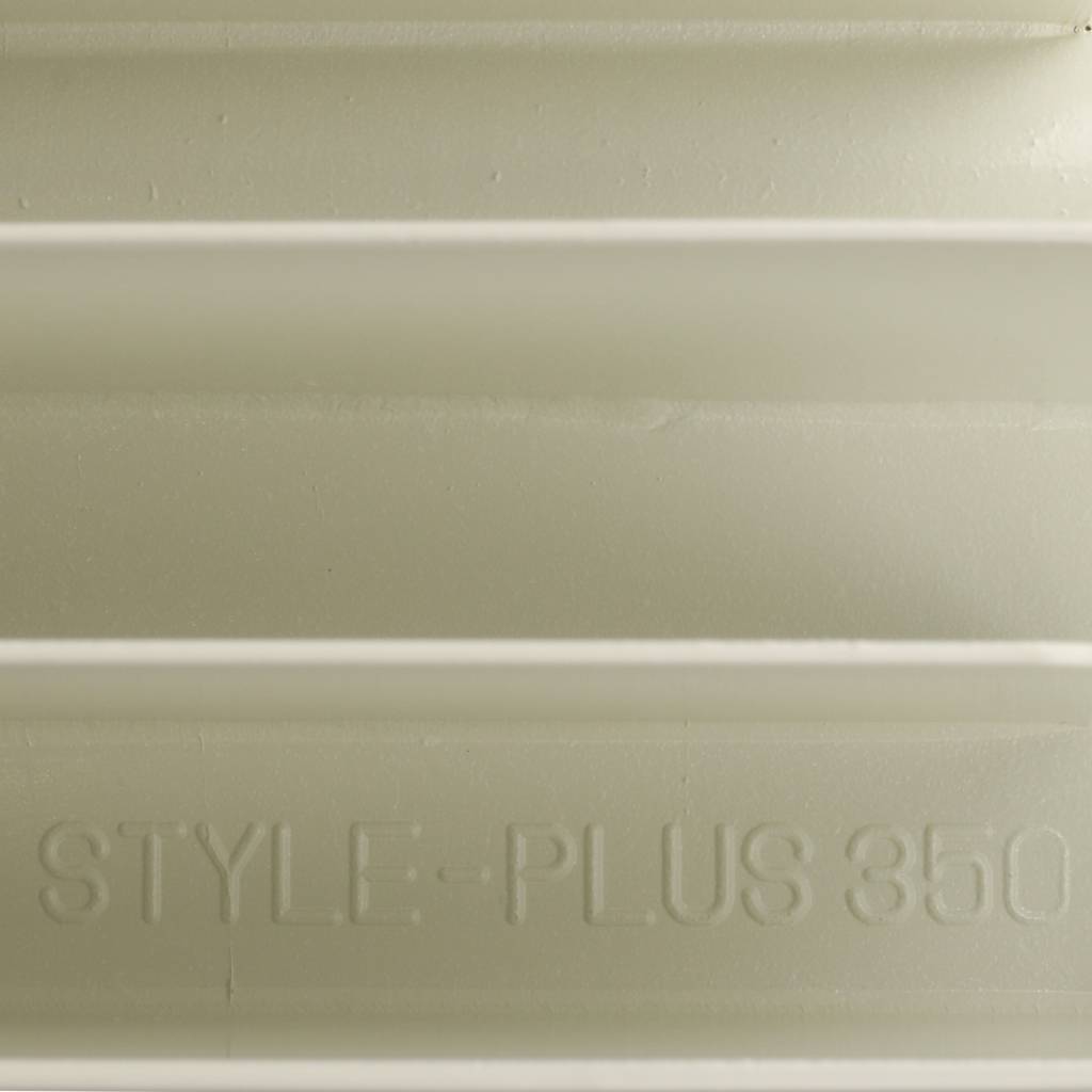 Радиатор биметаллический Global STYLE PLUS 350 8 секций боковое подключение (белый RAL 9010), STP03501008